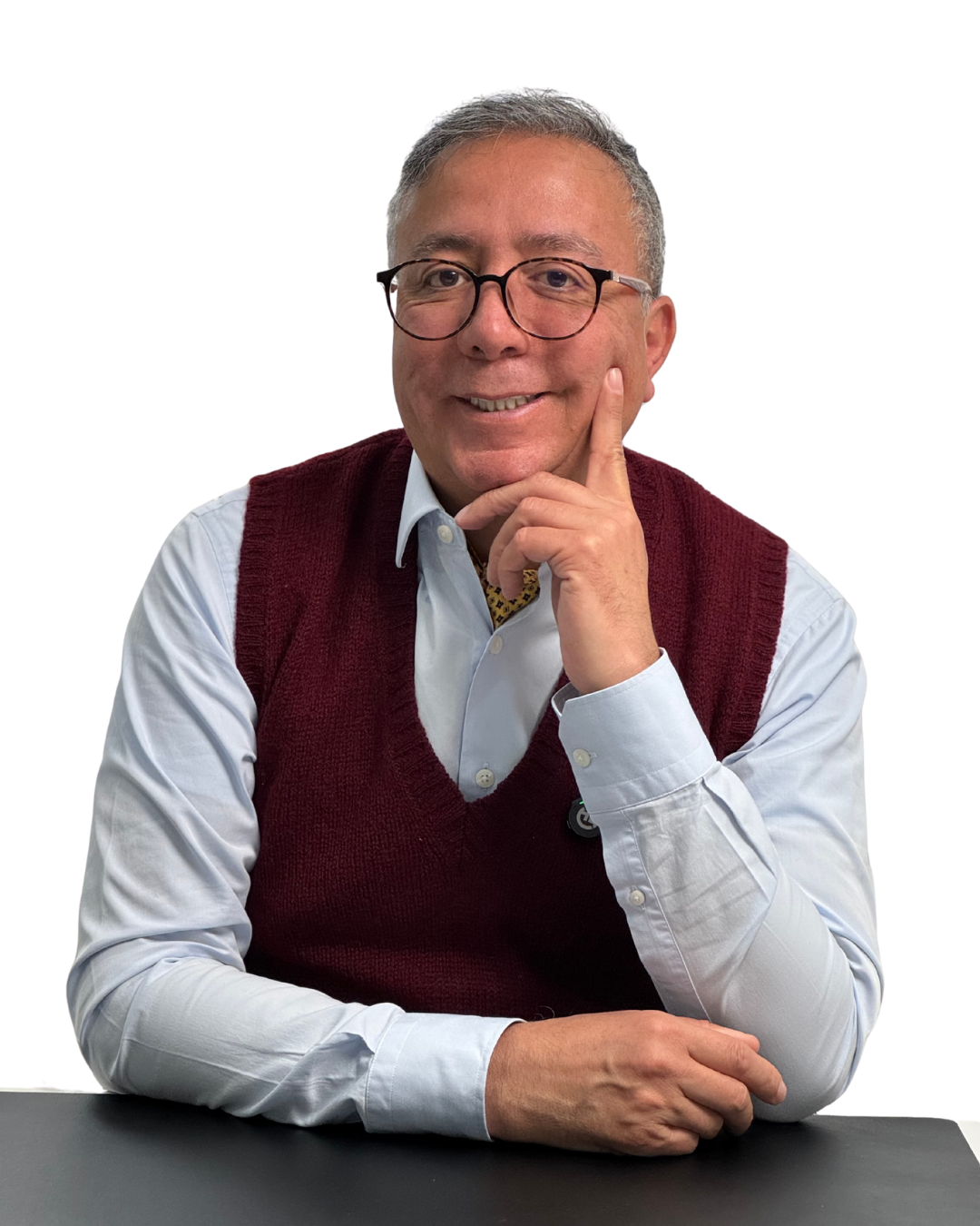 Dr Julio Gil cirujano plastico en bogota